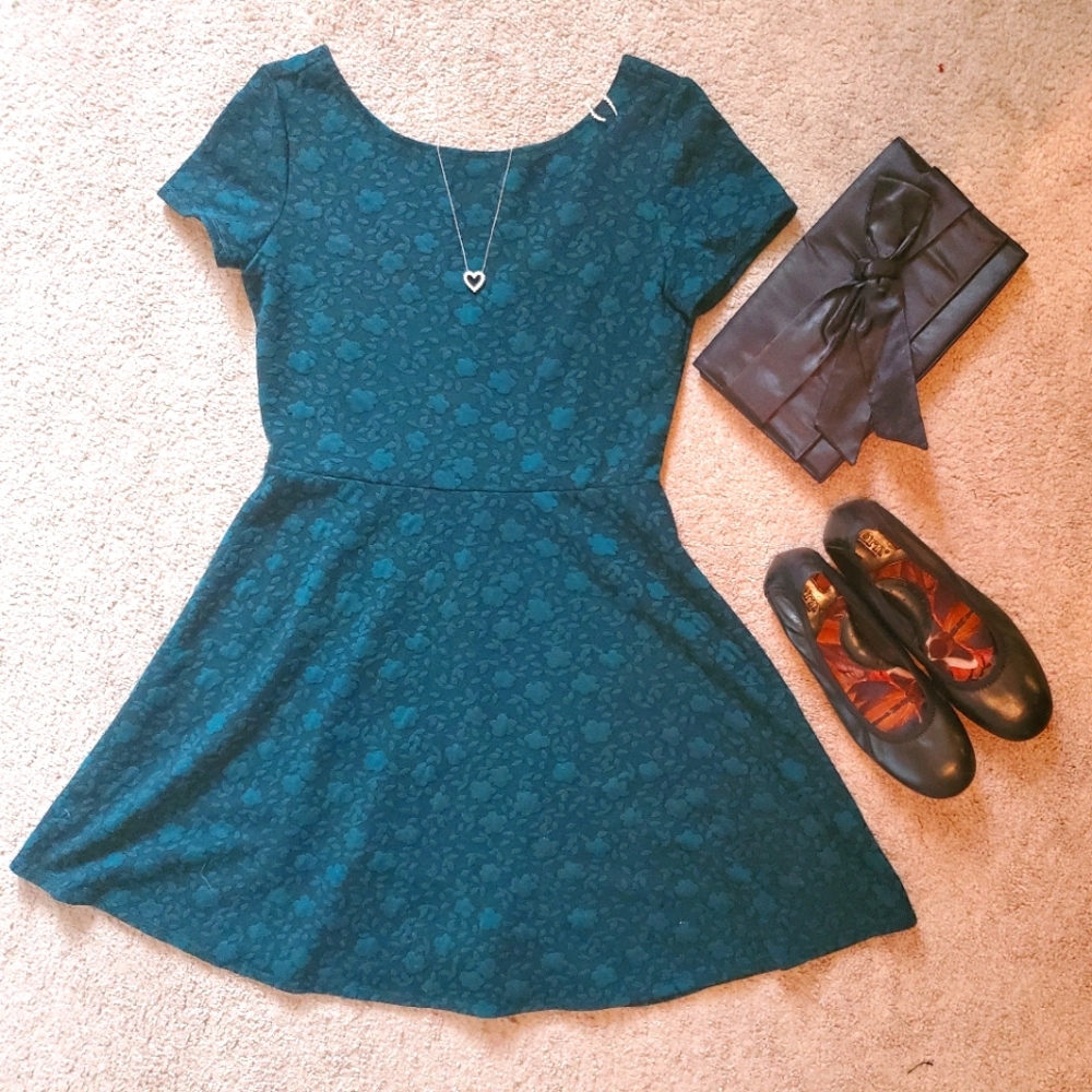 Forever 21 Dark Green Skater Dress Floral Pattern
